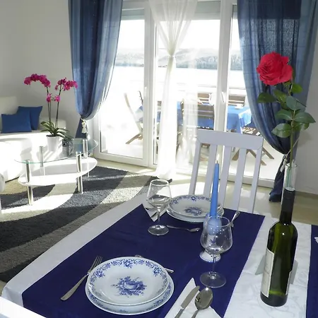 Apartments Perla Dinjiska Room photo