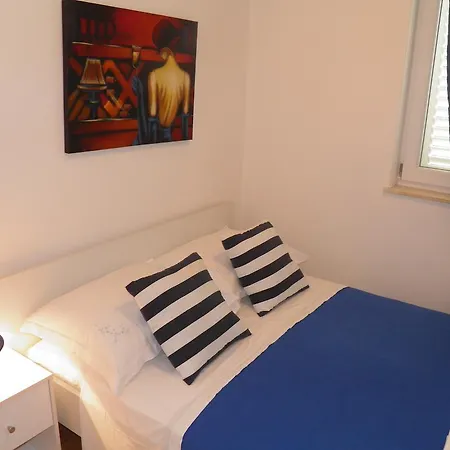 Apartments Perla Dinjiska Room photo
