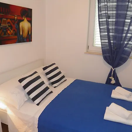 Apartments Perla Dinjiska Room photo