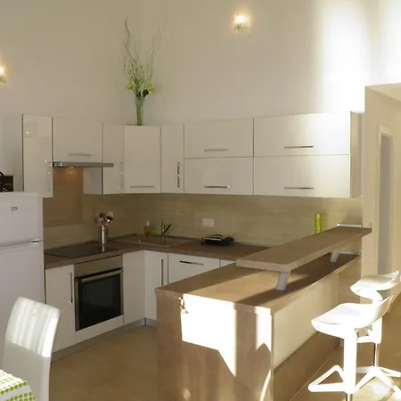 Apartments Perla Dinjiska Exterior photo
