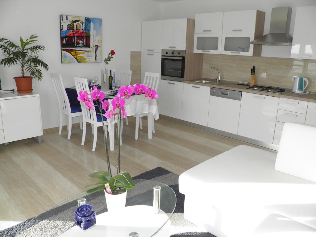 Apartment Perla