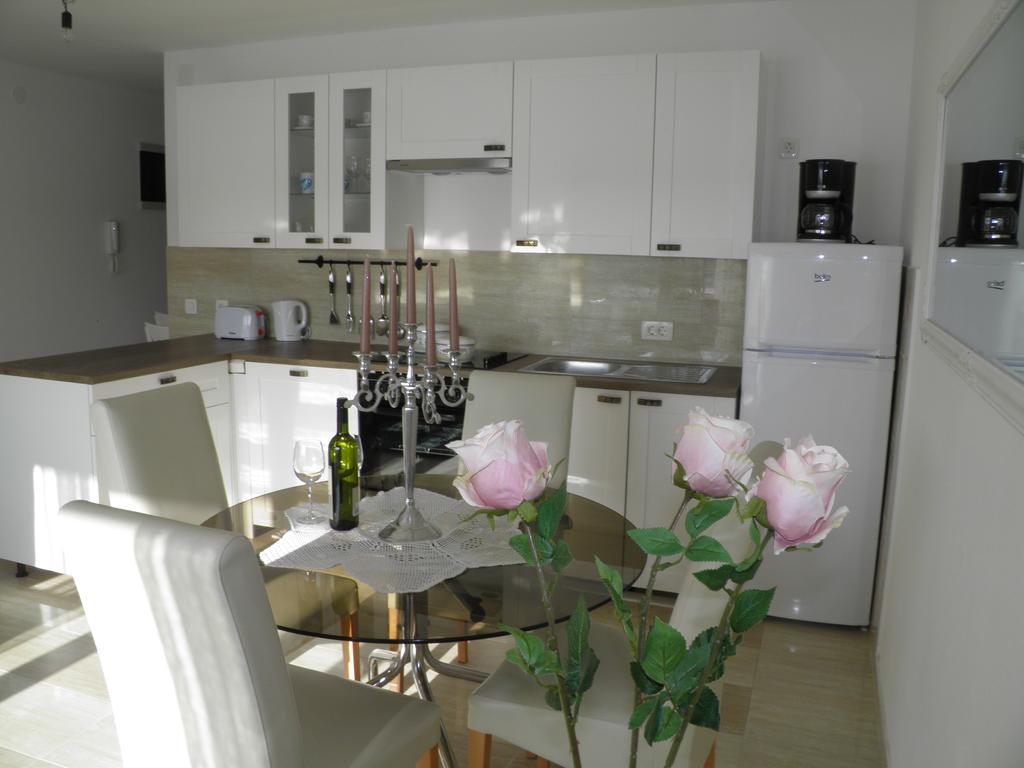Perla Apartment *